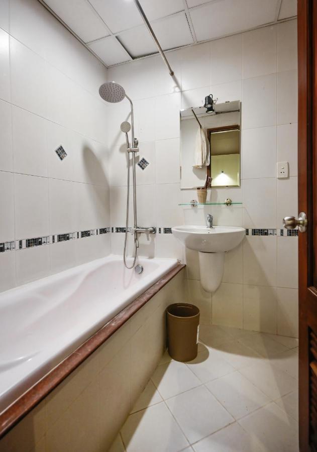 The Noble Swan Hotel New World Ho Chi Minh-stad Buitenkant foto