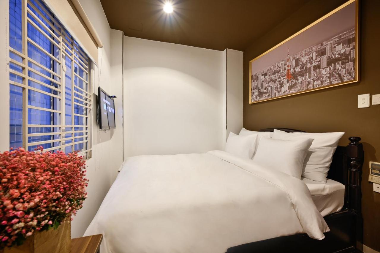 The Noble Swan Hotel New World Ho Chi Minh-stad Buitenkant foto